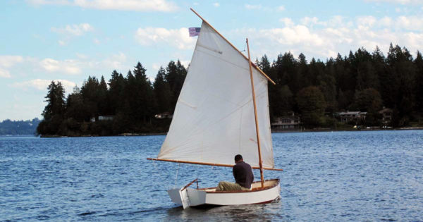 Devlin Mud Peep, a DYI duck hunting skiff, sprit rigged